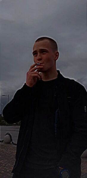  -,   Yarik, 22 ,   ,   