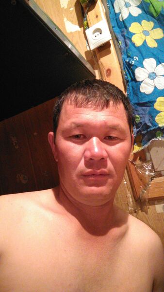  ,   Baxram, 38 ,   ,   