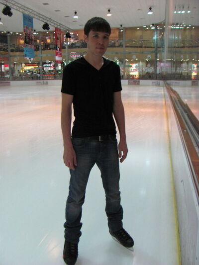  ,   Eziz, 34 ,   ,   