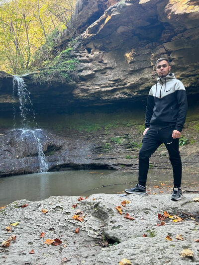  ,   Vadim, 22 ,   ,   