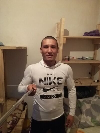  ,   Sardorbek, 34 ,  