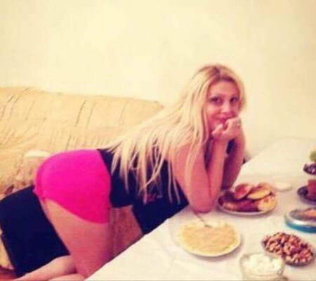  ,   Alina, 30 ,  