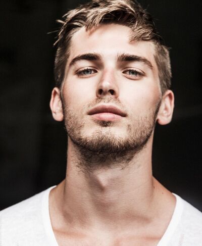  ,   Optymus, 33 ,   ,   