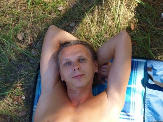  ,   Genshir, 44 ,   ,   , c 