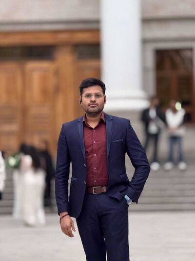  ,   Lee, 26 ,   ,   