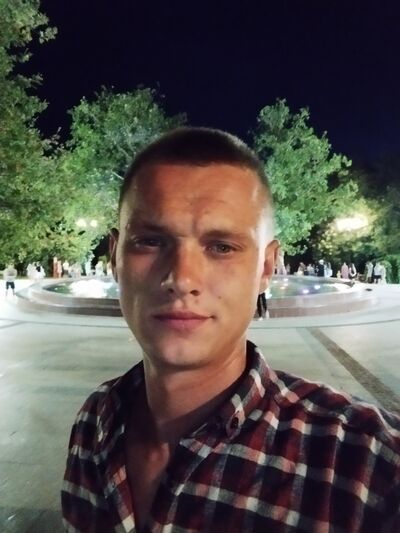  ,   Seryoga, 27 ,   ,   