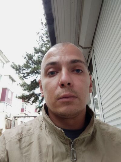  --,   , 35 ,     , c 