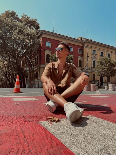  ,   Onur, 26 ,   ,   
