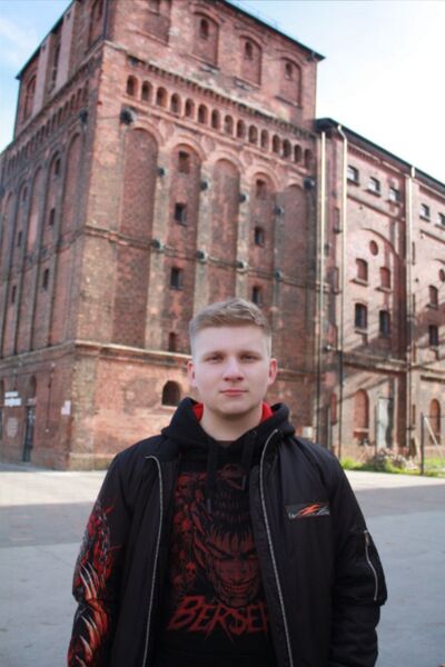  ,   Mikhail, 23 ,   ,   , 