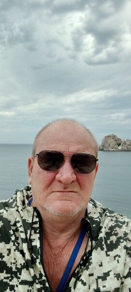  ,   Caplan, 56 ,  
