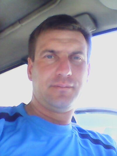  ,    maluk, 44 ,     , c 