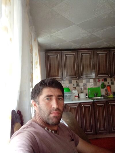  ,   Shamil, 40 ,   ,   