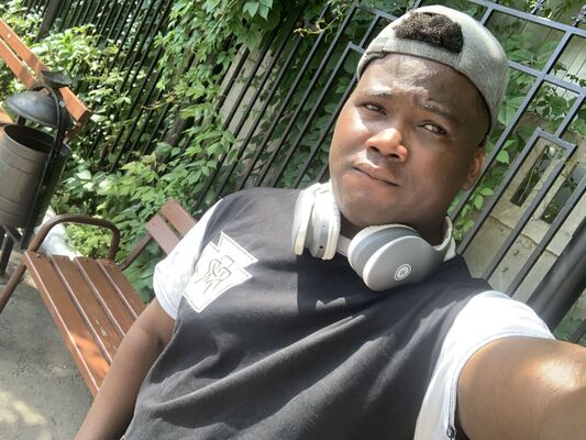  ,   Edgard, 25 ,   ,   