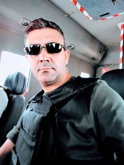  ,   Tarkan, 40 ,   ,   , c 