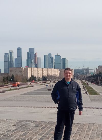 -,   Alexander, 40 ,     , c , 