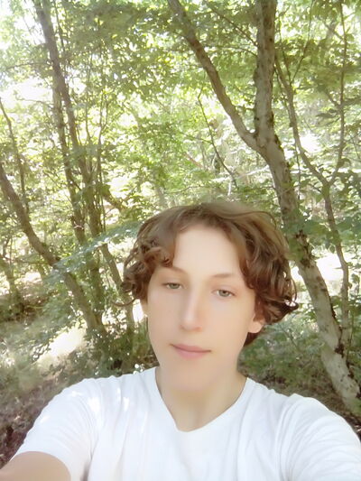  ,   Ivan, 21 ,   ,   