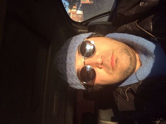 ,   Ruslan, 44 ,   ,   , c 