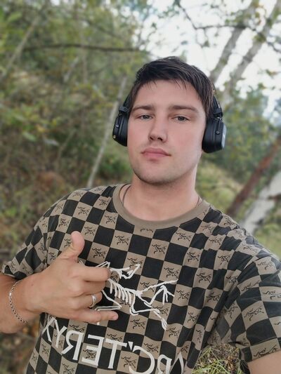  ,   Mel, 26 ,   ,   , c , 