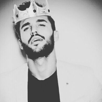  ,   Arkadi, 31 ,   ,   , c 