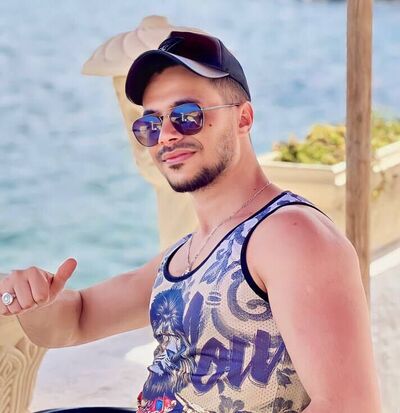  ,   Ashot, 31 ,   ,   , c , 