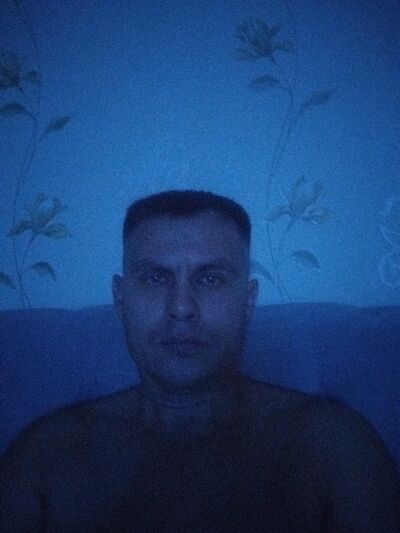  ,   Bulat, 44 ,   ,   