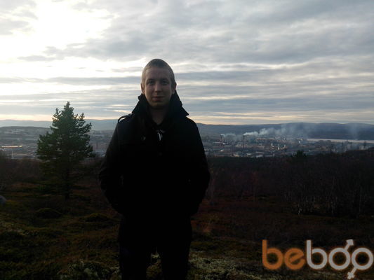  ,   Sergey, 32 ,  