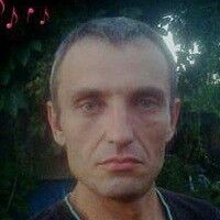  12178212  Roman, 46 ,    