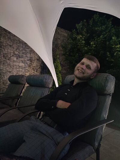  ,   Emil, 24 ,   ,   