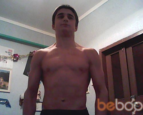  ,   WrEsTLeR, 33 ,  