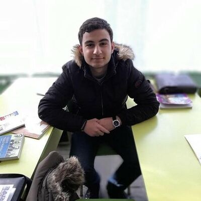  ,   Hrach, 25 ,   , 