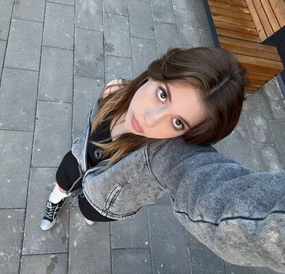  --,   , 27 ,  