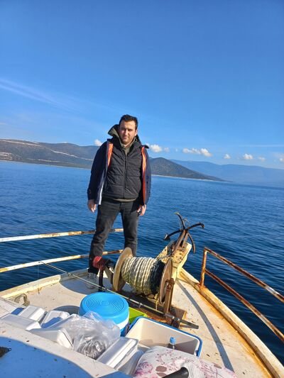  ,   Ferhat, 42 ,   ,   