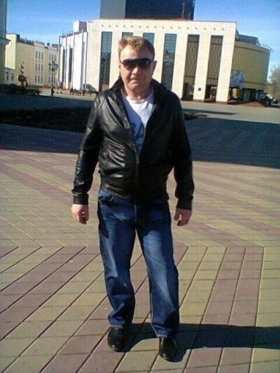  ,   Andrej, 49 ,   ,   , c 