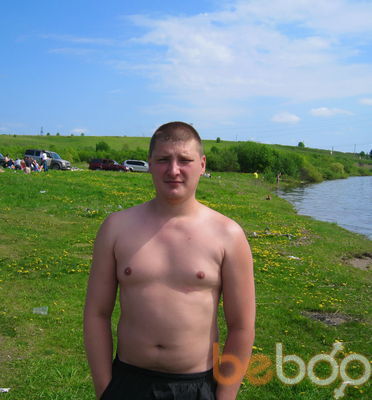  ,   Petr, 42 ,  