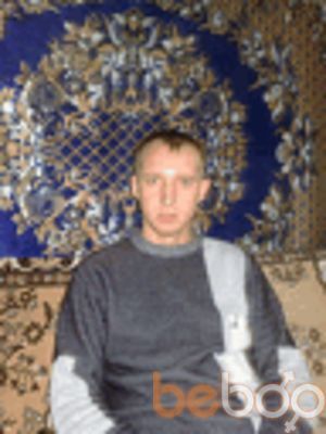  ,   Mihail, 42 ,  