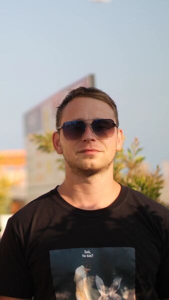 ,   Vanya, 26 ,   ,   