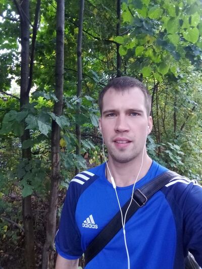  ,   Vlad, 41 ,   