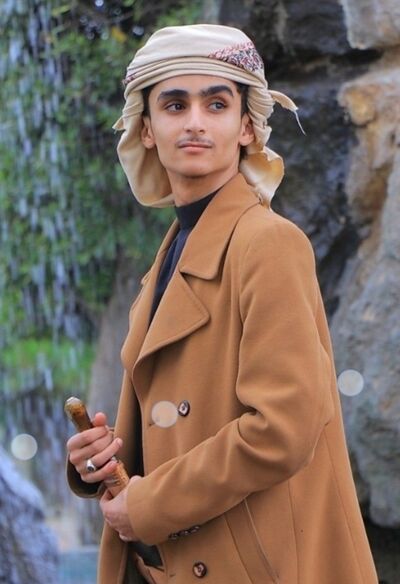  Palais-Bourbon,   Mohamed, 25 ,   ,   