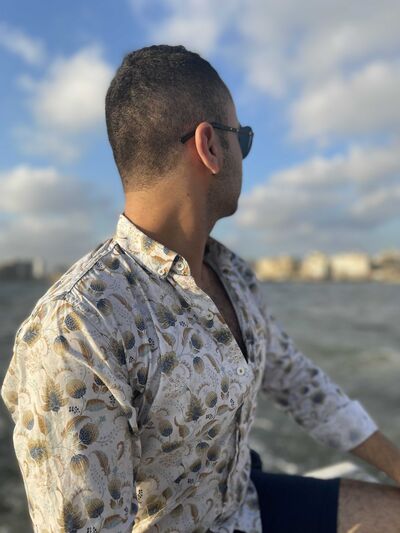  -,   Danial, 25 ,   ,   , c , 