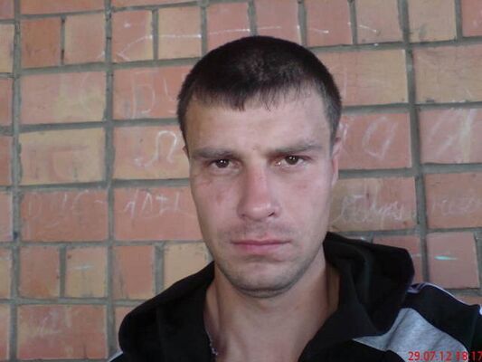 ,   Viktor, 38 ,   ,   , c , 