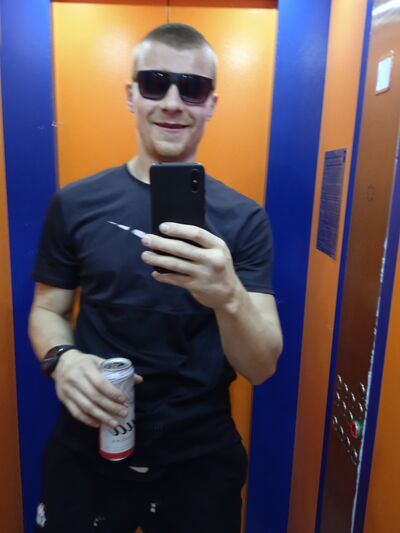  ,   Vladislav, 31 ,   ,   