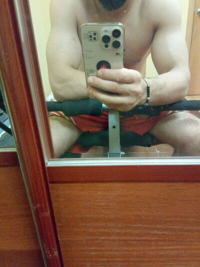  ,   Isak, 31 ,   ,   , c 