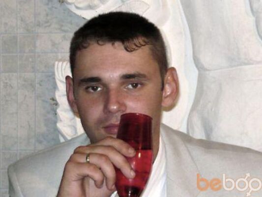  ,   Tolik, 42 ,   