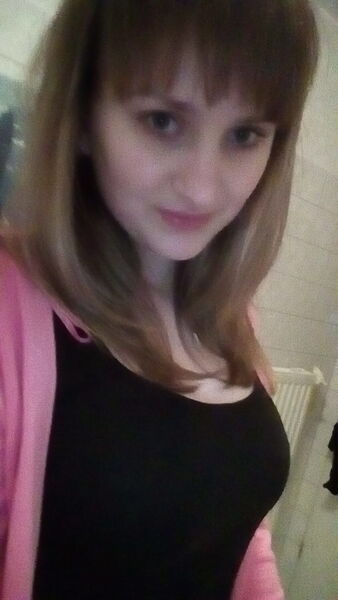  Erftstadt,   Natalija, 28 ,   ,   , c 