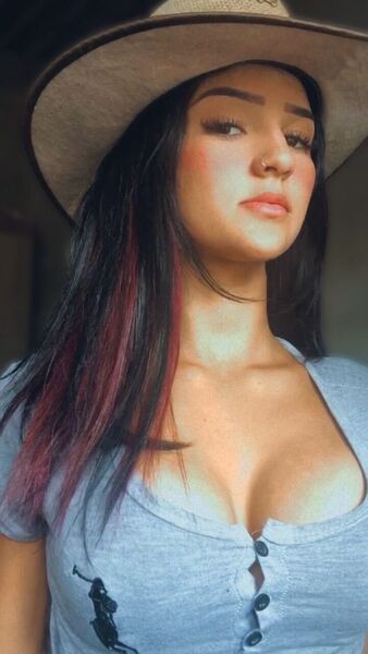  -,   Luisa, 23 ,   ,   