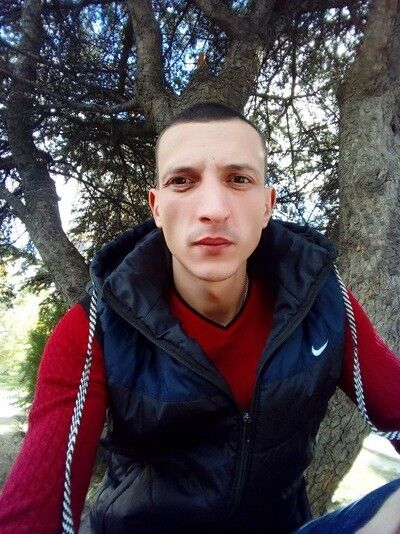  ,   Ruslan, 35 ,   ,   , c 