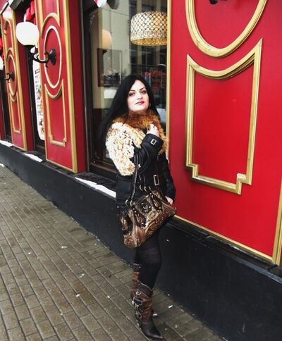  ,   Jekaterina, 37 ,   c , 