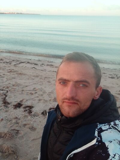  ,   Alexander, 28 ,   ,   