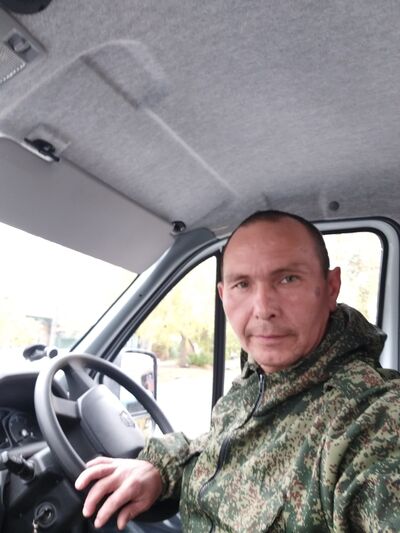  ,   Marat, 53 ,  