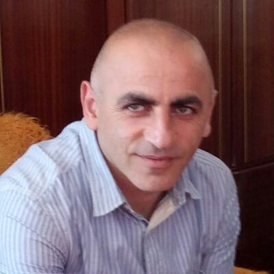  ,   Edgar, 49 ,   ,   , c 